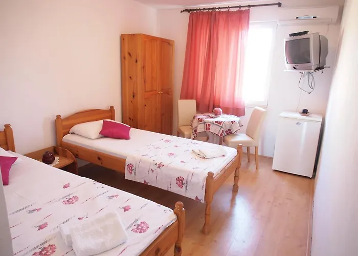 And With Parking Space Orebic, Peljesac - 10191