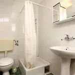 Гостевой дом And With Parking Space Orebic, Peljesac - 10191 Оребич