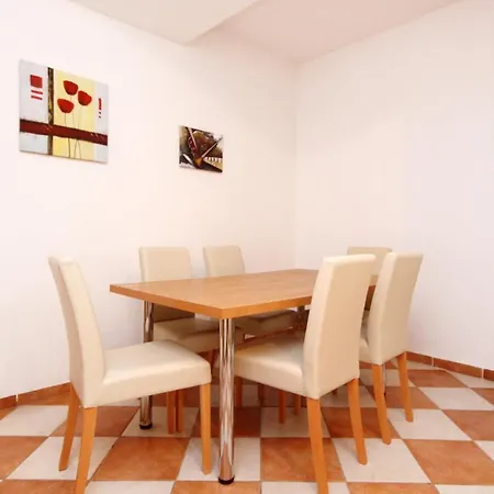 And With Parking Space Orebic, Peljesac - 10191 אורביץ