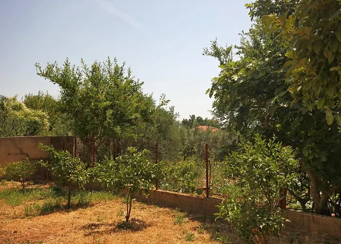 And With Parking Space Orebic, Peljesac - 10191 Pensión